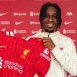 Jeremie Frimpong à sa signature avec Liverpool
