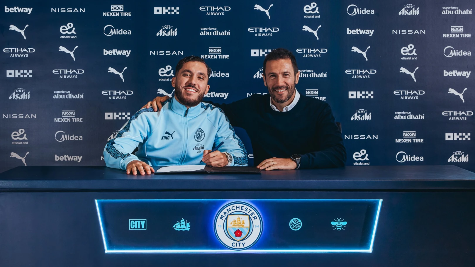 Rayan Cherki Manchester City